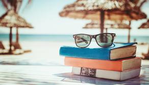 I libri da leggere sotto l'ombrellone se stai per iniziare l'università