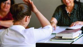 Mattarella sconosciuto, Mussolini comunista, Bruxelles in Lussemburgo, la “siepe” di Leopardi era un “cespuglio”.  Gli strafalcioni da esame colpiscono anche la Maturità 2022