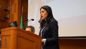 Educazione civica, Azzolina: ci sarà anche l'educazione digitale