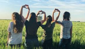 Fase 2, un adolescente su cinque ha paura del ‘liberi tutti’. Congiunti: i nonni battono il fidanzato