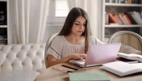 A casa a studiare? Approfittane per il recupero!