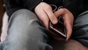 Cyberbullismo, come segnalare e quando denunciare?