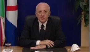 De Luca contro Halloween: dal coprifuoco al The Indipendent, cosa è successo