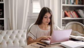 Terza media 2020: niente esame e solo la tesina se non si rientra entro il 18 maggio