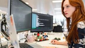 8 marzo, c'è poco da festeggiare: donne ancora penalizzate su lavoro e stipendio