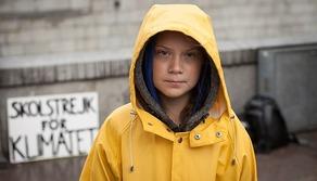 Cosa c'è "dietro" la donazione di Greta Thunberg per i vaccini nei paesi più poveri?