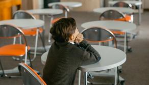 Banchi a rotelle: in 3 scuole su 4 non hanno portato né didattica innovativa né il distanziamento tra alunni