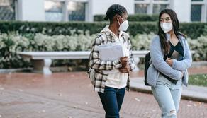 Gli studenti chiedono tamponi gratuiti e hub vaccinali all'Università