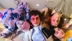 Amore e prime volte? Niente panico! Torna School of Love, l’educazione sessuale di Durex e Skuola.net a misura di GenZ