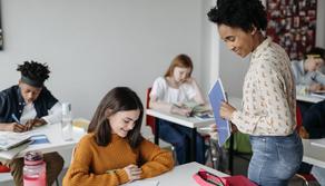 Cosa serve per diventare insegnante? I titoli per ogni tipologia di scuola