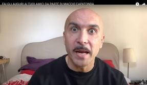Laurea o compleanno? Puoi mandare gli auguri "personalizzati" da Maccio Capatonda: il video è virale