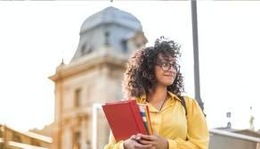 Troppi compiti a casa? Il metodo per farli in fretta e ritrovare il tempo libero