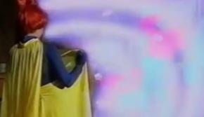 Tutta Patata, il video con la supereroina che "alza la gonna" sconvolge la scuola: genitori su tutte le furie