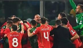 Scommette contro l’Italia nei play-off contro la Macedonia: vince 110mila euro