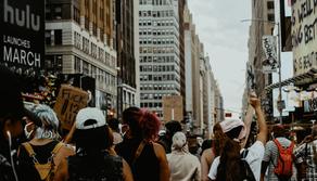 Occupazioni a scuola: 2 studenti su 3 sono consapevoli delle conseguenze legali. Con l’approvazione di mamma e papà