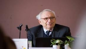 Ministro Bianchi sulle scuole medie: "Troppe 13 materie, ragazzi ingozzati"