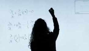 Condannata a 6 anni e 5 mesi la prof che ha fatto un figlio con l'alunno minorenne