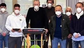 Studenti inventano "Ferdinando", il robot che aiuta le persone a camminare