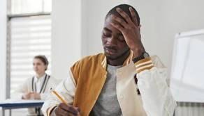 Maturità 2022, analisi del testo su Giovanni Pascoli: come svolgerlo e il commento degli esperti