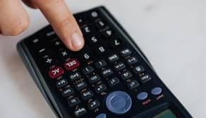 Maturità 2022, la commissione può vietare la calcolatrice?