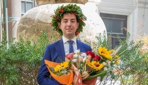 Studente con la sindrome di Asperger si laurea con 110 e lode: “Mi piacerebbe insegnare”