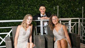 Maturità: tre gemelli si diplomano con 100 e lode