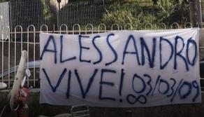 Alessandro cade giù dalla finestra a 13 anni: spunta la pista del cyberbullismo