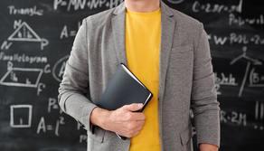 Andrea a 25 anni va da Chieti a Lecco per insegnare: “Spero di poter essere un esempio positivo per tanti miei coetanei”