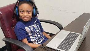 Diplomato a 9 anni, l'incredibile storia di David: "Ora voglio fare l'astrofisico"