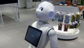 A 26 anni la dottoranda Lucrezia Grassi porta a scuola il robot per il sostegno degli studenti