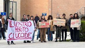 Studio e salute mentale degli studenti: "Abolire il fuoricorso"