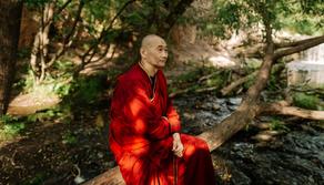 Un mese da monaco, l'annuncio di lavoro dell'abbazia fa il boom di candidati