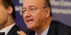 Maturità 2023, Valditara: “Gli studenti che si stanno preparando in modo stressante all'esame, stiano tranquilli”