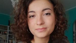 Emma Cori, scrittrice under 25: "La paura di esporsi non passa mai, quindi tanto vale provarci"