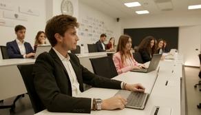 Vuoi lavorare nel marketing e nella comunicazione digitale? Scopri il Master di Publitalia ‘80 che garantisce il 100% di occupazione