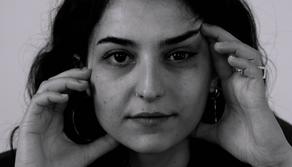 Teresa Fraioli, scrittrice under 25 che esorta i suoi coetanei a "scrivere di quello che prude, quello di cui ci si vergogna"