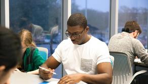 Maturità 2023, resistono le bufale: 1 studente su 5 pensa di poter trovare le tracce in anticipo