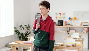 A 13 anni si toglie la vita prima degli esami di terza media