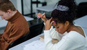 Ritorno a scuola, massimo 27 alunni nelle classi in deroga delle scuole superiori