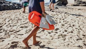 Studenti salvano anziana in mare, avevano preso il brevetto di assistente bagnante grazie alla scuola