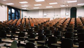 Rifugiata dall'Iraq si laurea a Bari, era partita con una barca dalla Turchia