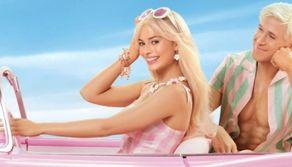 Rientro a scuola, i consigli di Barbie: “Scegliete bene i vestiti e il trucco. Anche i capelli sono importanti”