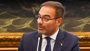 Pene più severe per chi aggredisce i docenti: il promotore della legge spiega cosa cambierà con le nuove norme