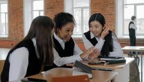 Un altro liceo adotta il congedo mestruale: è il "Sulpicio". Due giorni di permesso al mese