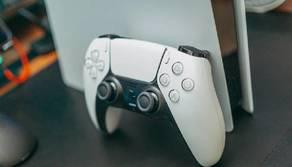 Si può raffreddare la PlayStation 5 con l'acqua?