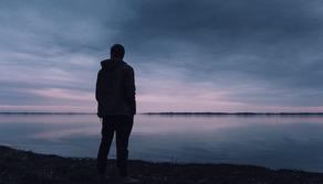 Blue Monday, le frasi famose e gli aforismi più malinconici da postare