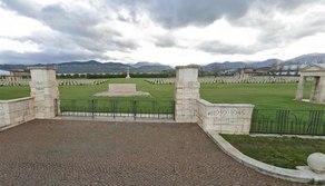 12enne rapita all'uscita di scuola e rilasciata davanti a un cimitero, cosa è successo