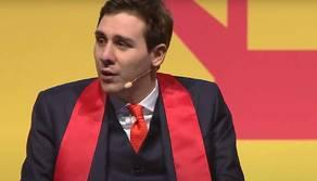 Il discorso di laurea di Leonardo, paralizzato dopo un incidente a 24 anni: "Ho capito ancora di più quanto sia importante la libertà, lottate per la vostra"