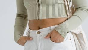 Troppo freddo a scuola, studenti chiedono la Dad. La preside: "Bisogna coprirsi, ragazze con pancia scoperta"