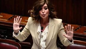 Università false, Bernini: "Lavoriamo per segnalarle sul nostro sito"